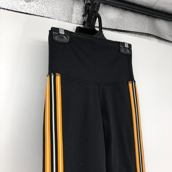 TNA Aritzia Atmosphere leggings solid  black with yellow side stripes XXS - Picture 6 of 13